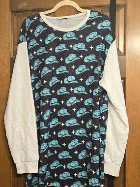 Blue Cowboy Hat Print Tunic with White Sequin Sleeves